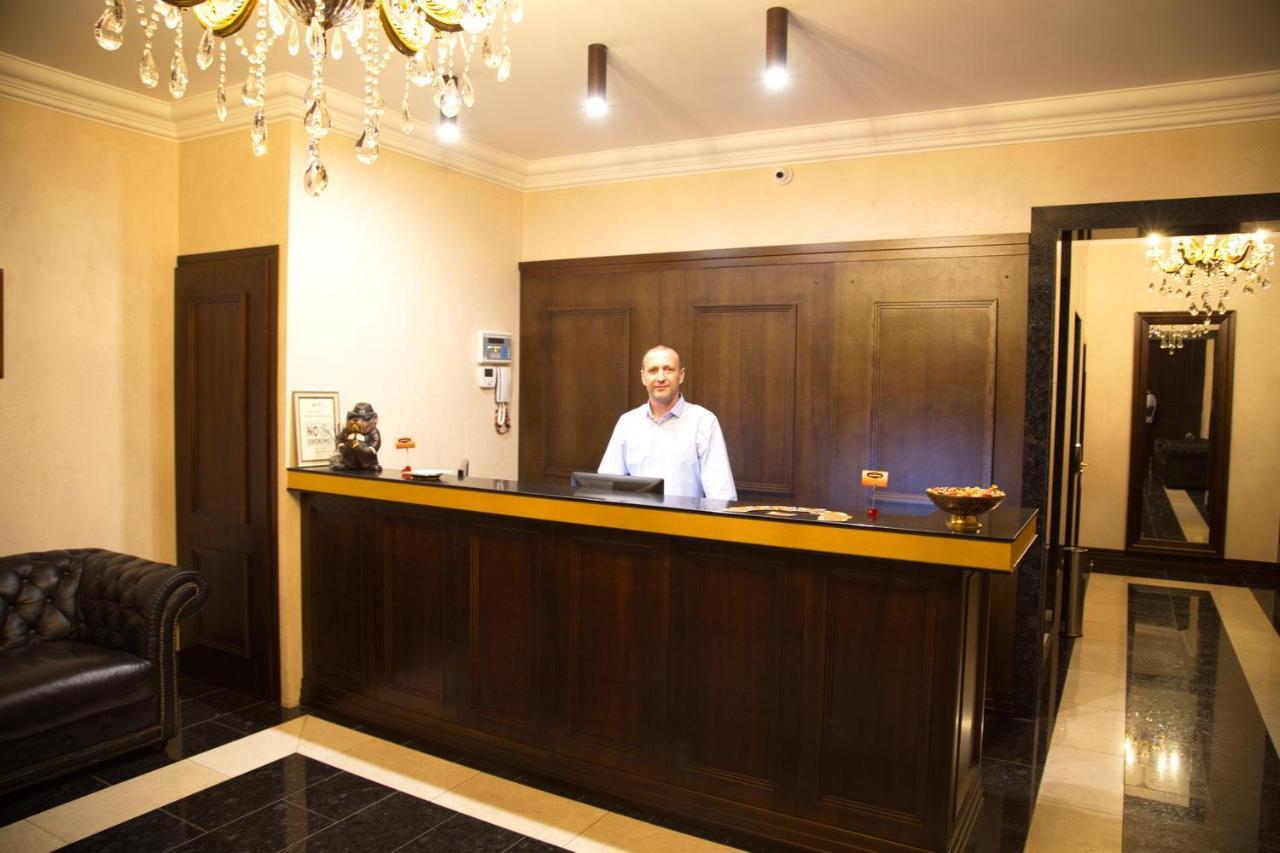 Boomerang Boutique Hotel Odesa Exterior photo